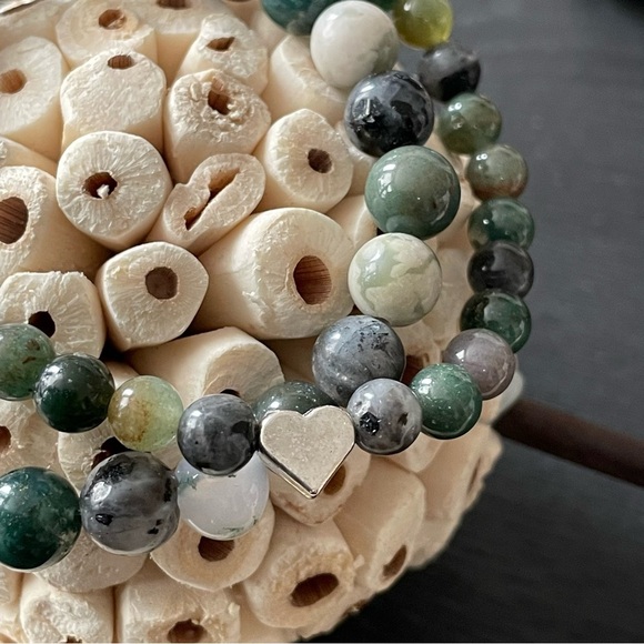 Green Tree Agate Stone Beaded Bracelet Set - Picture 3 of 10